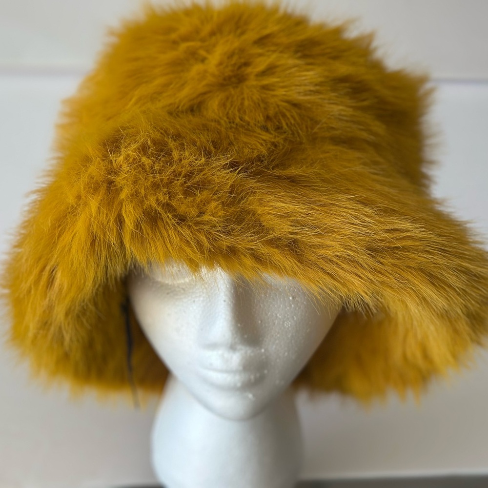 Luxurious Faux Fur Bucket Hat - Mustard